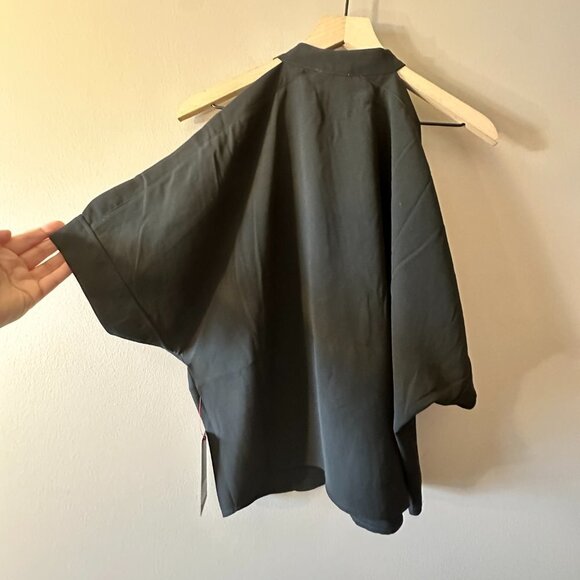 Women's S NWT Olivia Grey Black Lace Cold Shoulder Blouse Mock Neck - Picture 4 of 10